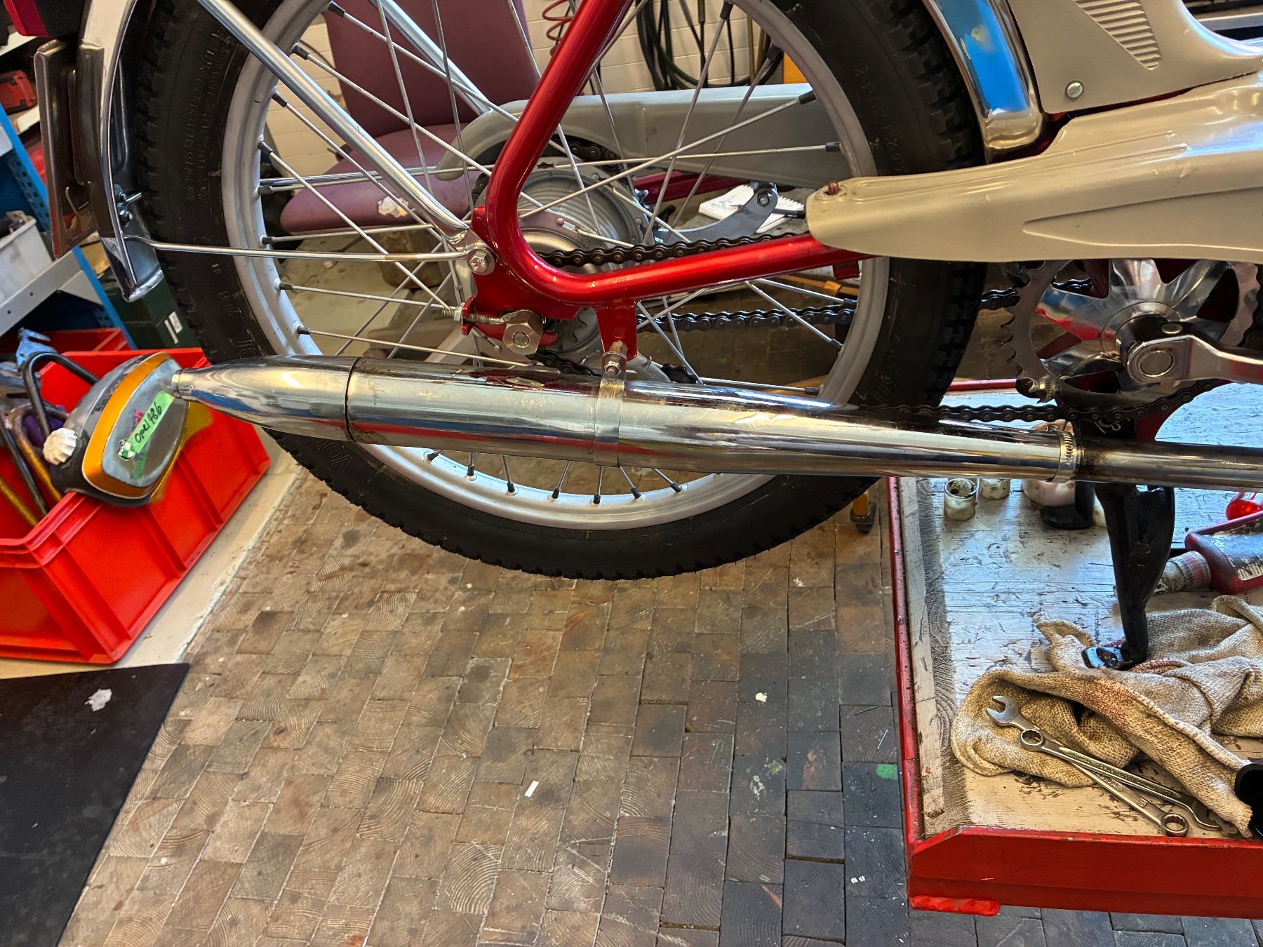 Puch Échappements: Puch veluxe Auspufftopf  32mm – D'occasion à Thayngen par stammsani