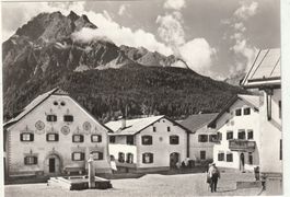 Bad Scuol Dorfplatz