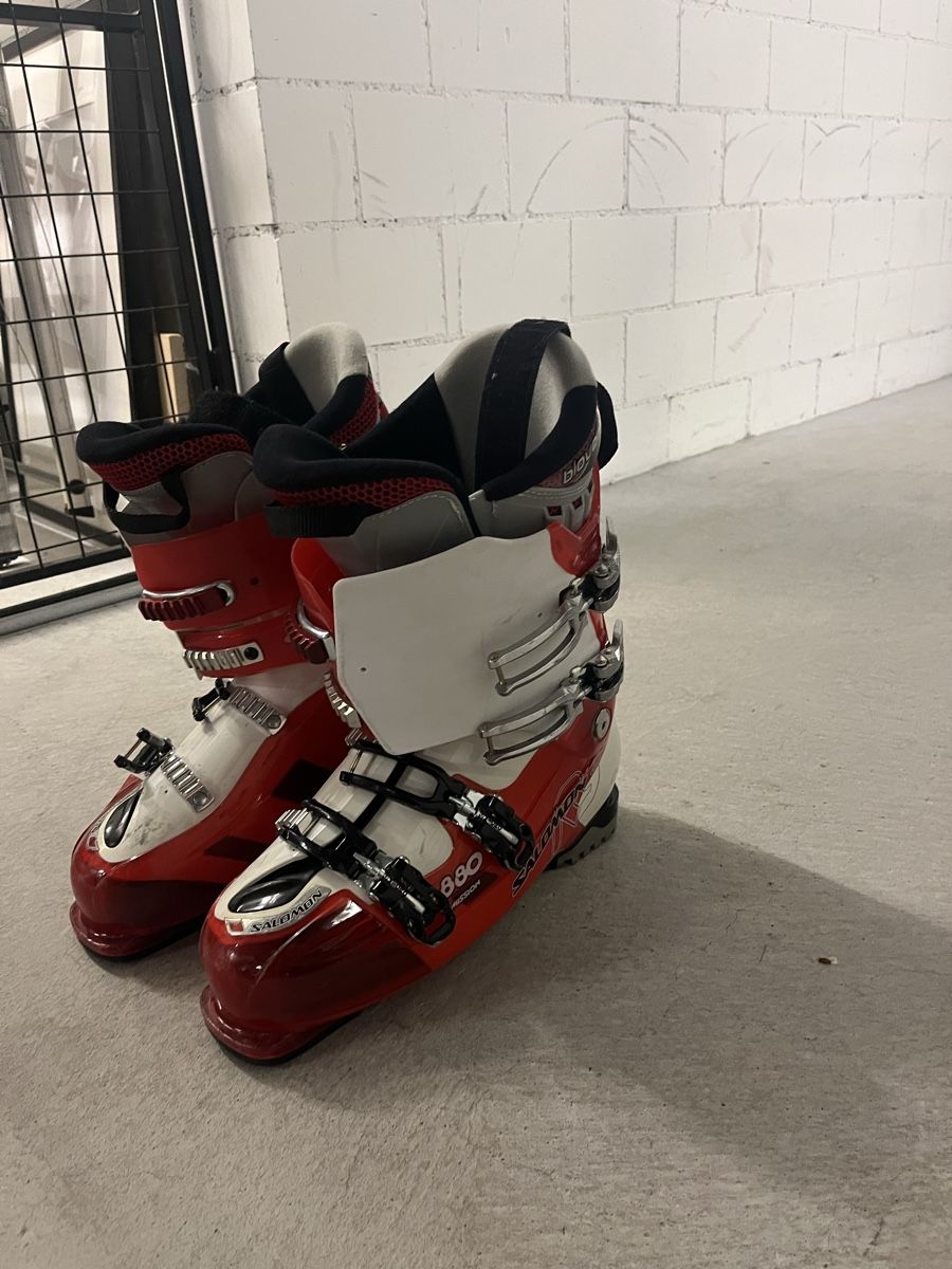Salomon Herrenschuhe: Ski Boots Salomon 680 red size 28.5 used condition – Gebraucht aus Zürich von joa_6rq6 1