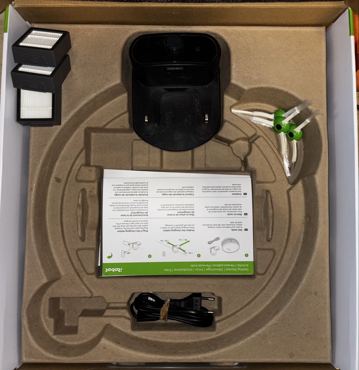 Irobot Aspirapolveri & Accessori: iRobot Roomba i7 Staubsauger Roboter gebraucht – Usato da Liestal venduto da Butze84 4