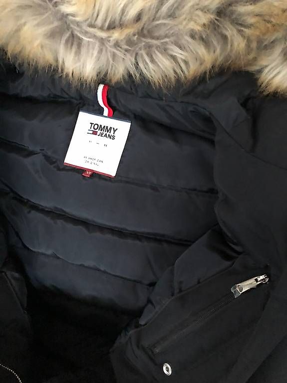 Tommy Hilfiger Mäntel: TOMMY HILFIGER Winter Parka – Neu (gemäss Beschreibung) aus Goldach von tab_njk8 2