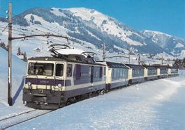 MOB Panoramic-Express mit Lokomotive GDe 4/4