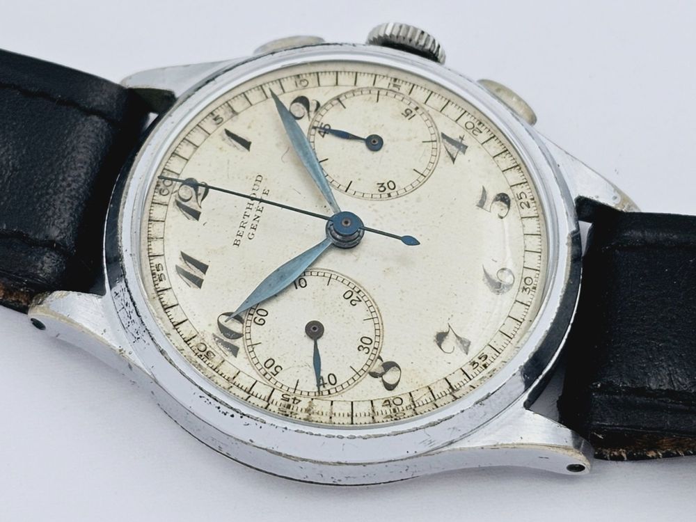 Montre De Poche Vintage Universal Genève – Modèle Berthoud Rare, Boîtier Occasion