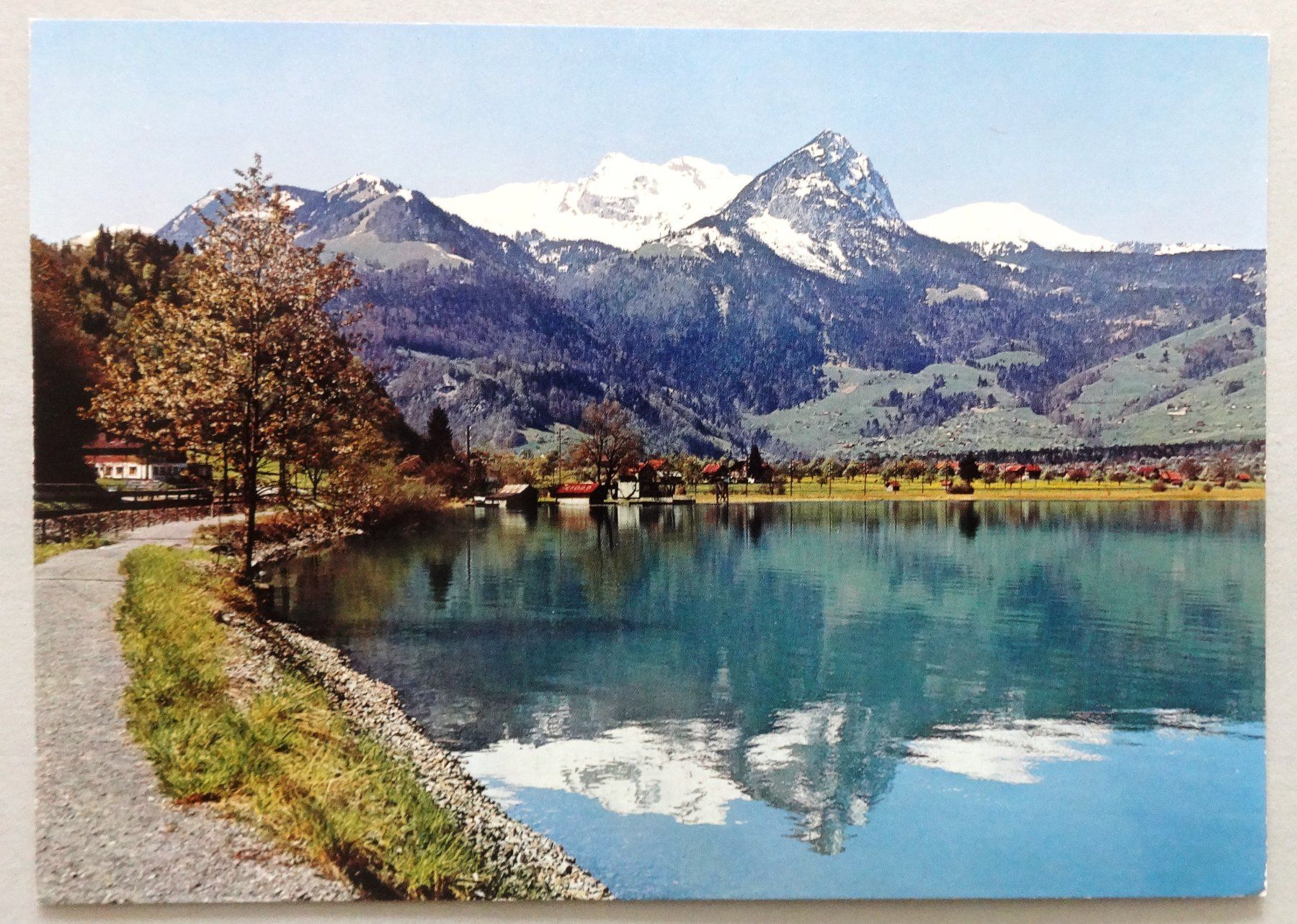 Cartoline postali: Sarnersee mit Giswilerstock – Usato da Fétigny venduto da Billy2miny