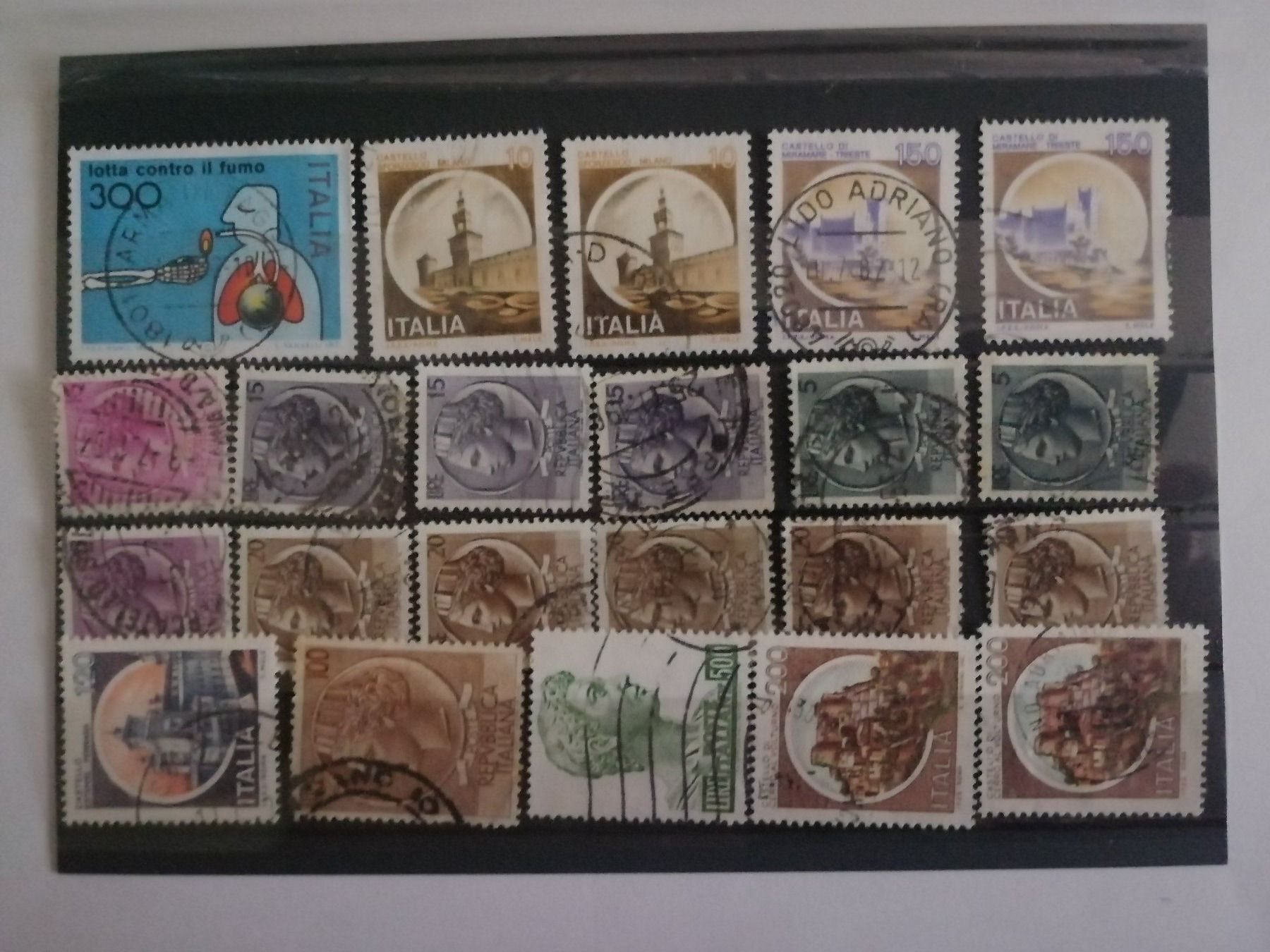 Tutti i francobolli: Briefmarken von Italien – Usato da Hinterkappelen venduto da 1399 2