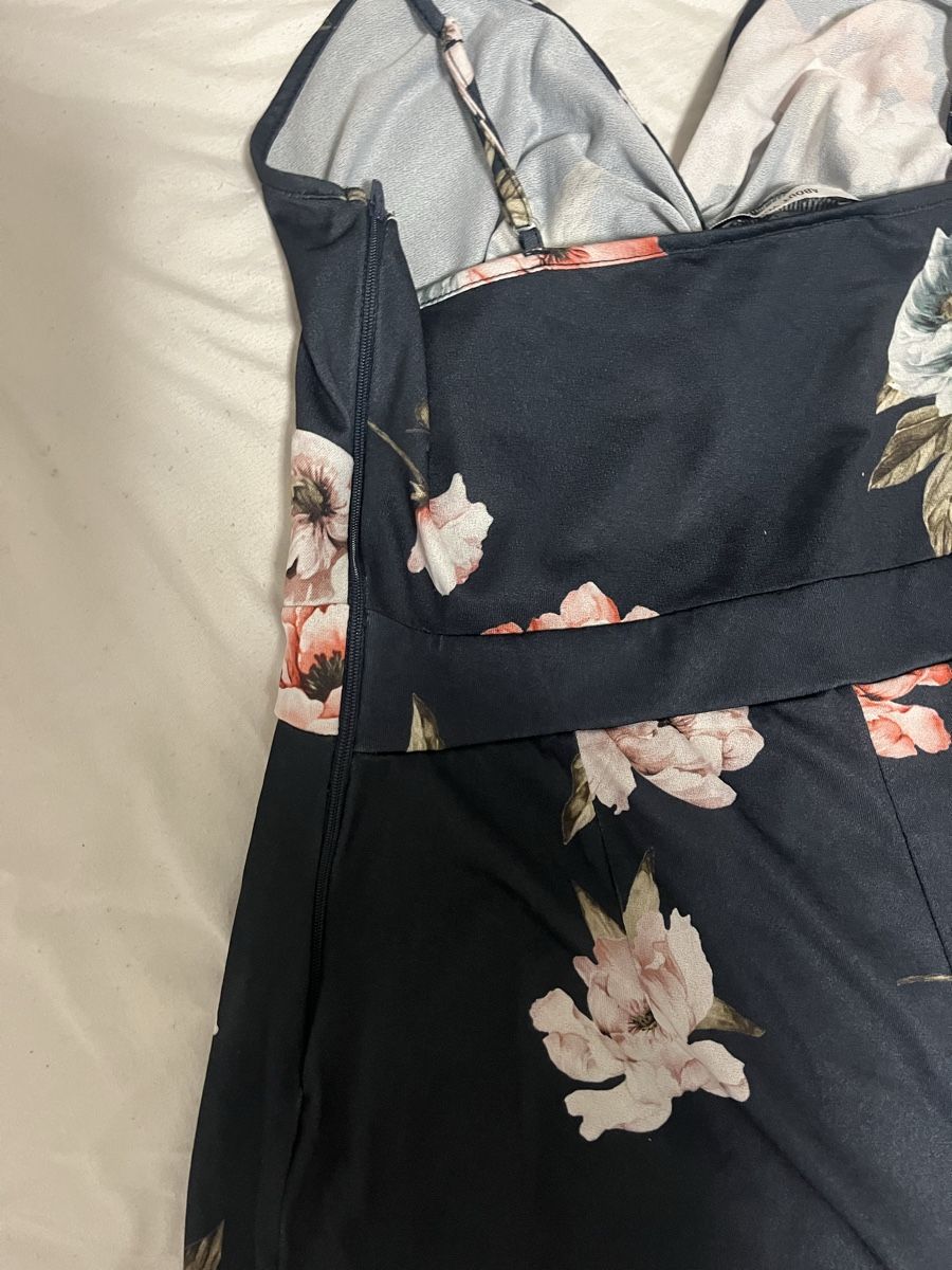Jumpsuits: About you | Combinaison short à fleurs taille 40/L – D'occasion à Genève par Isa_ventes 2