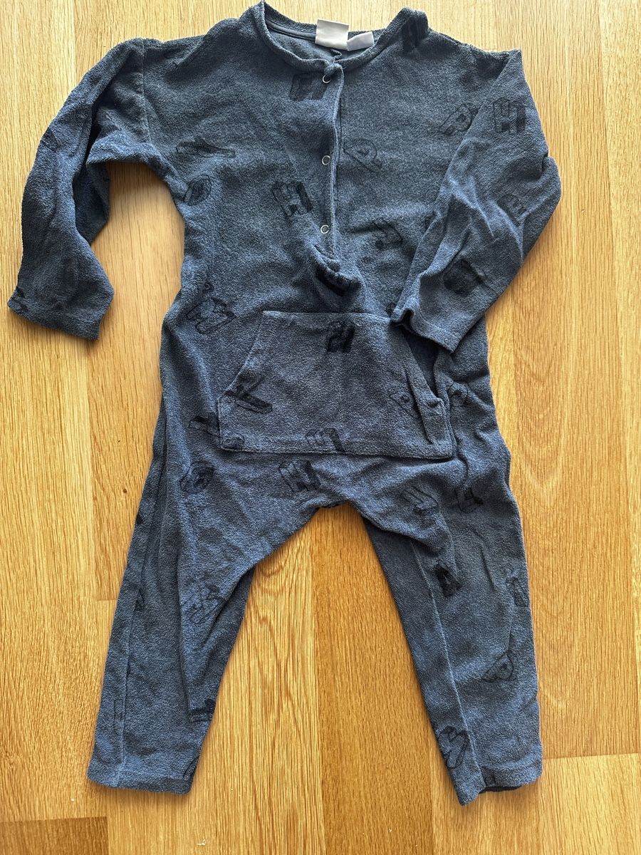 Zara Tute: Overall Zara grösse 98 – Usato da Bern venduto da Tana31