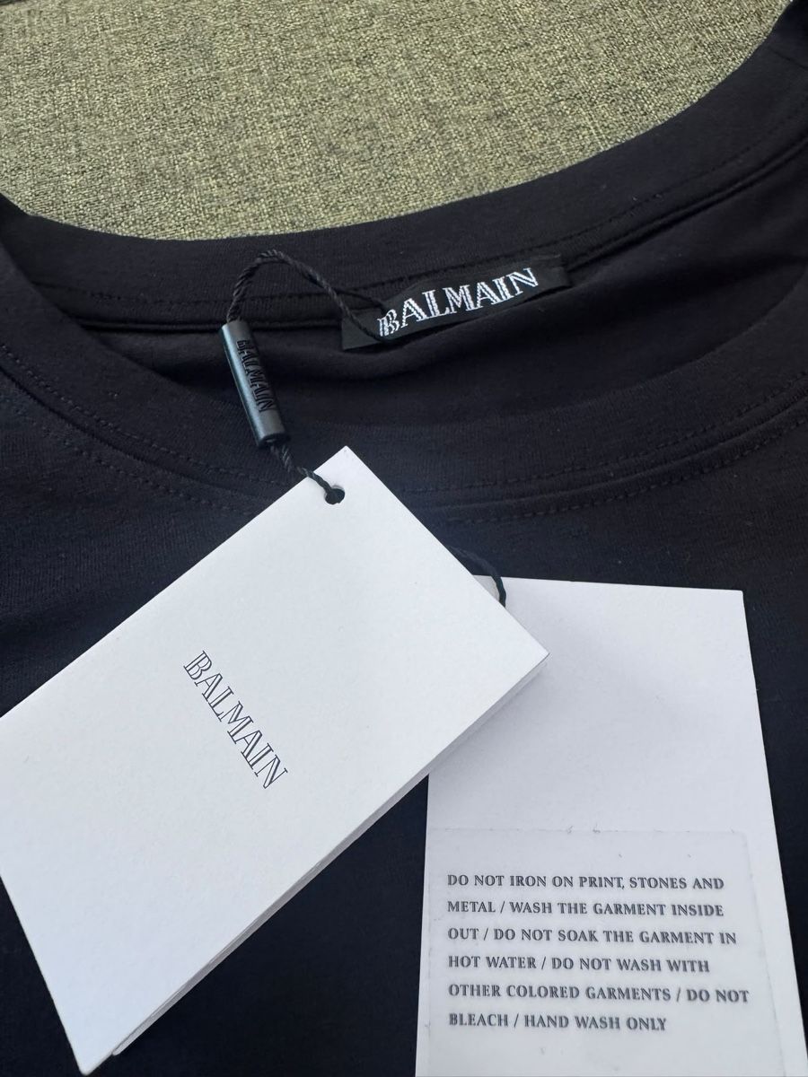 Balmain T-Shirts: T-Shirt Balmain M – Neu und originalverpackt aus Luzern von Arbey_romero80 1