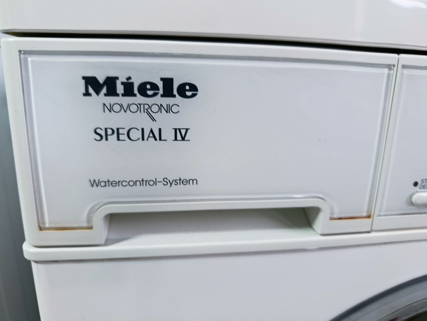 Miele Machines à laver: Miele machine à laver  – D'occasion à Monthey par Sws5 2