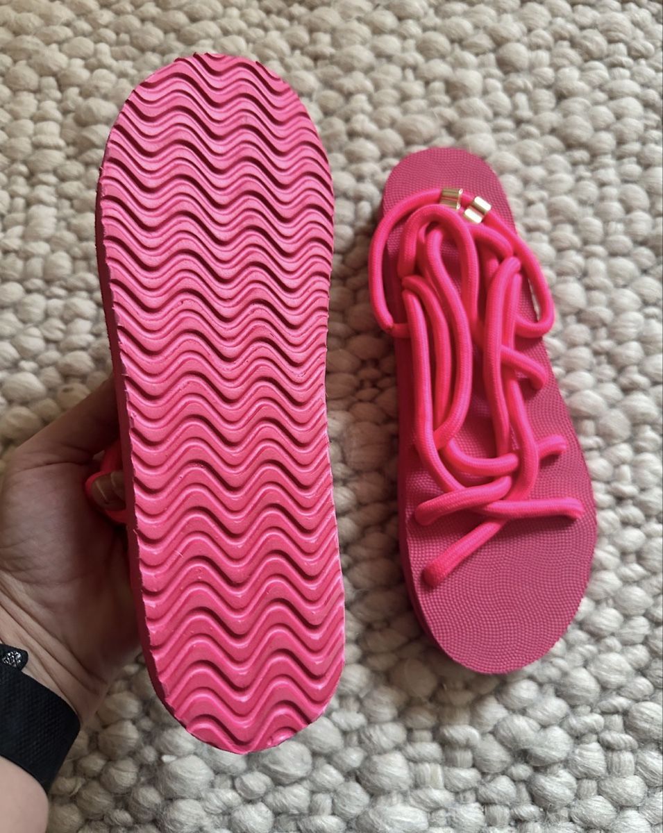 Scarpe da donna: TRENDY NEON PINK SANDALEN – Nuovo (secondo la descrizione) da Schaffhausen venduto da rot_yyy7 1