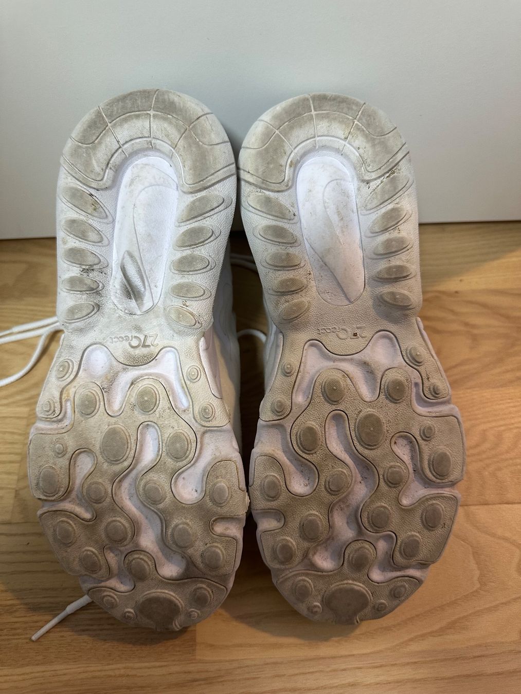 Nike Schuhe für Jungen: Nike Air 270 react – Gebraucht aus Zürich von kuszi 3