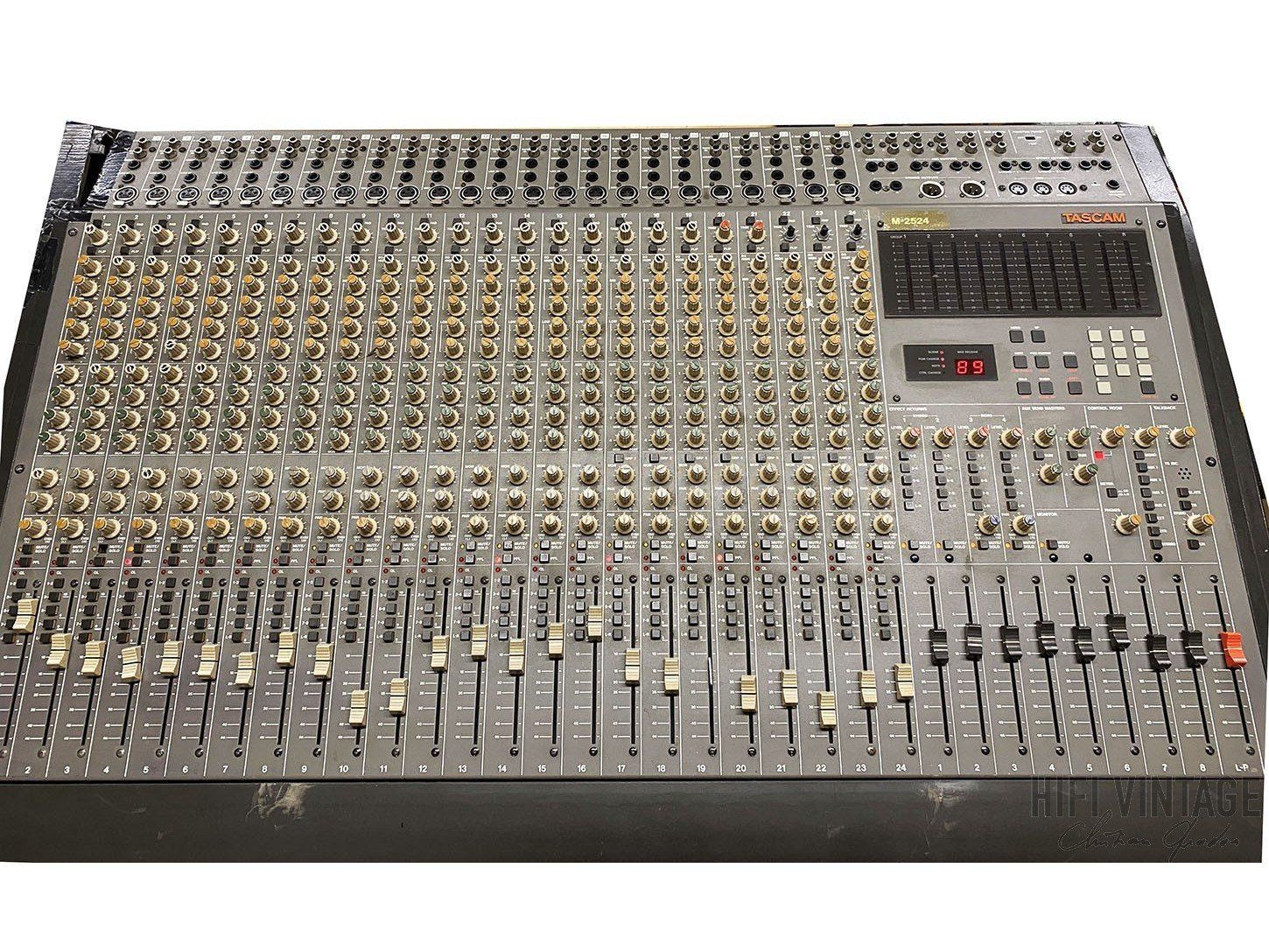 Tascam Console di mixaggio: Tascam M2524 – Usato da Chur venduto da Genomania