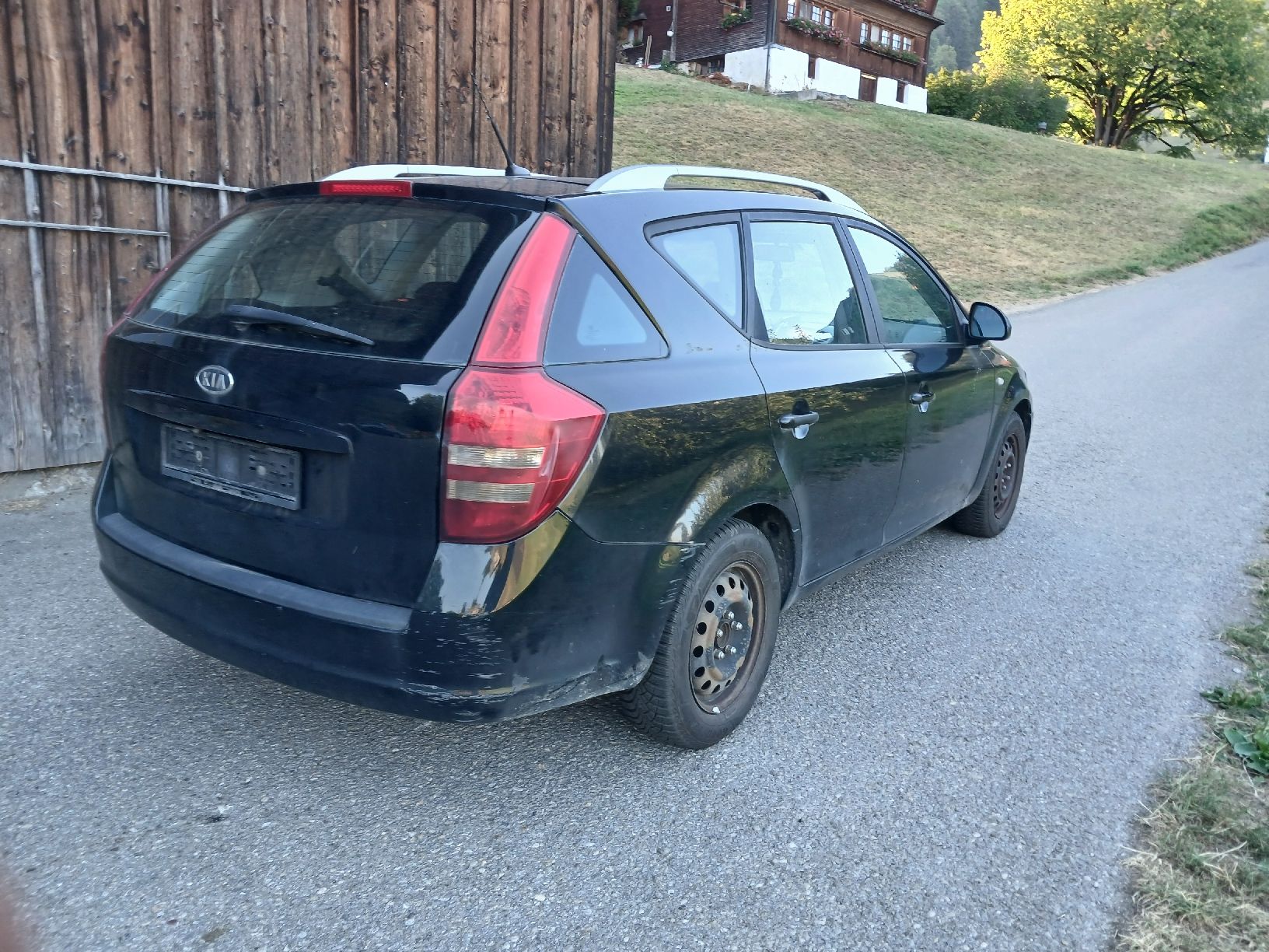 Kia Autos: KIA Auto – Gebraucht aus Krinau von P.grob 3