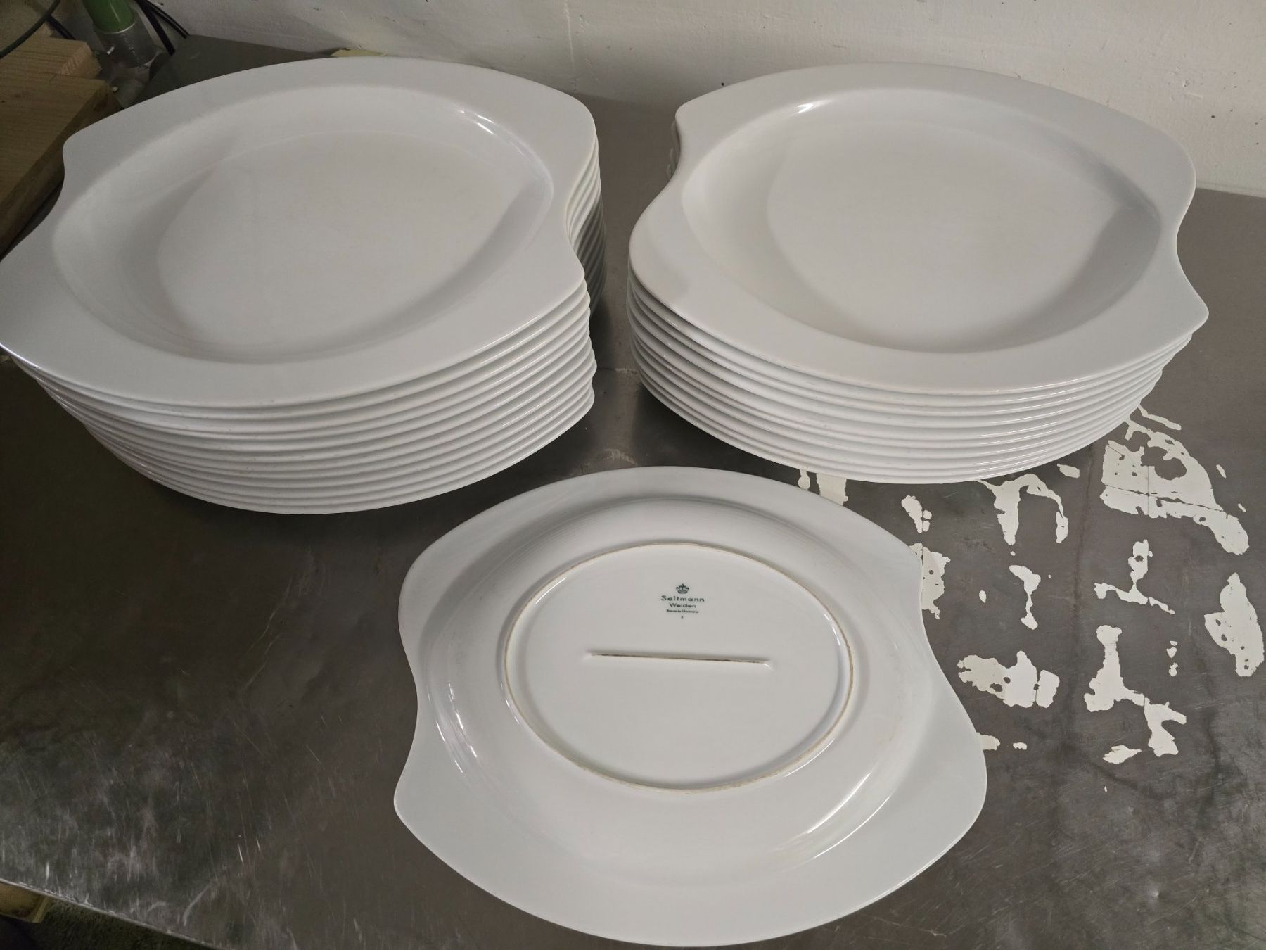 Assiettes: 22 Teller von Seltmann Weiden – D'occasion à Büttikon AG par Amineah