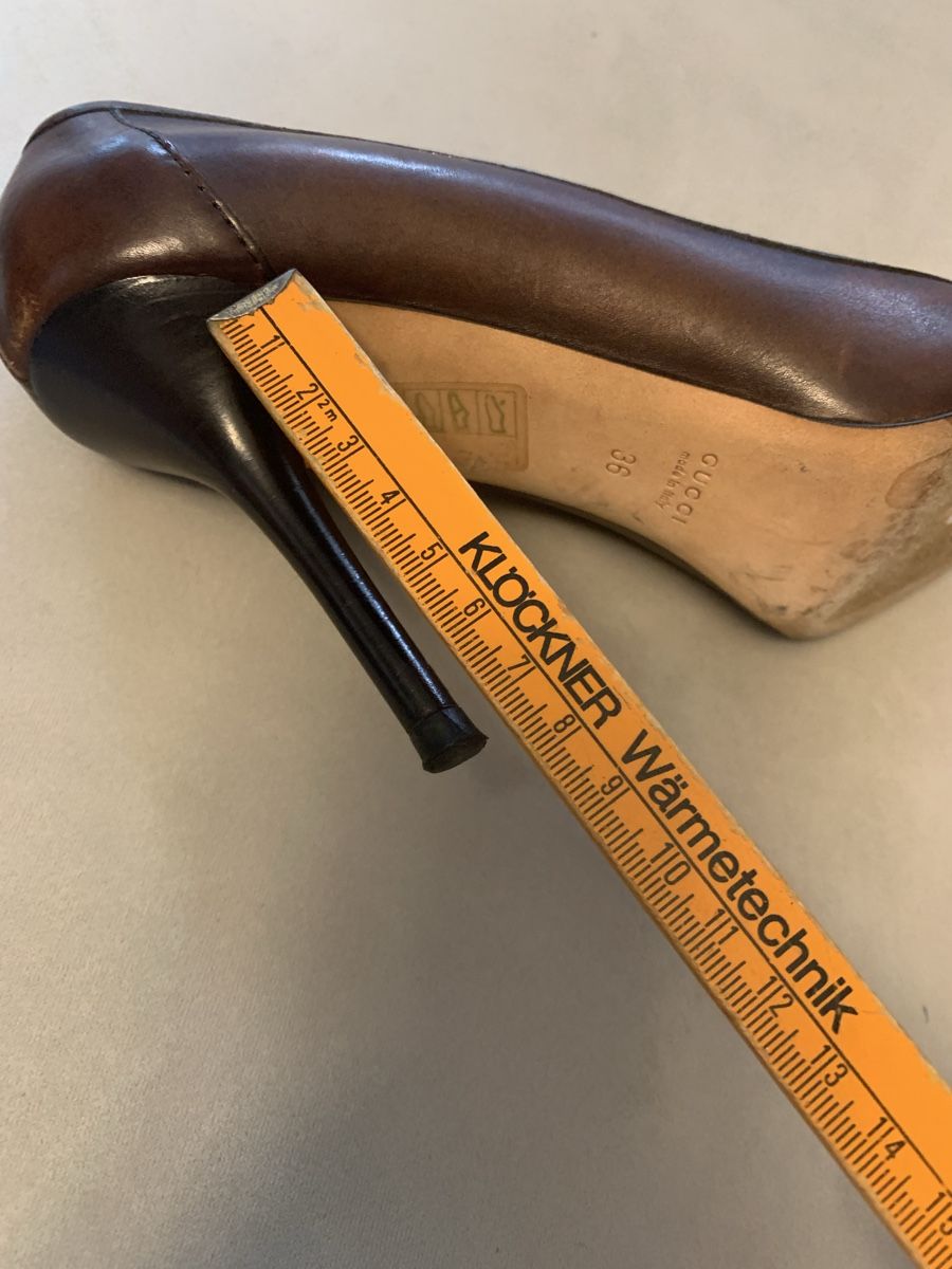 Gucci Chaussures femmes: Gucci Schuhe – D'occasion à Bergdietikon par zor_856j 7