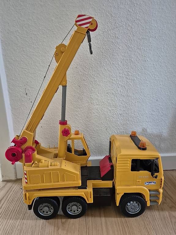Giocattoli: Lastwagen Kran Bruder – Usato da Muttenz venduto da sal_qj67 2