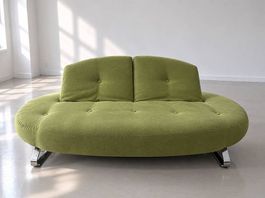 Grünes Designer Schlafsofa mit einklappbaren Rückenlehnen
