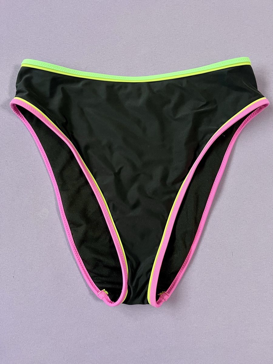 Costumi da bagno & Bikini: Hurley Bikinihose Gr. L – Usato da Feuerthalen venduto da Zwerg2003