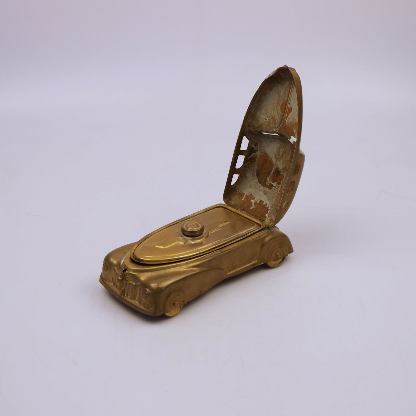 Statuette: Betel-Motor-Auto aus Messing – Usato da Volketswil venduto da brockipfannenstil 3