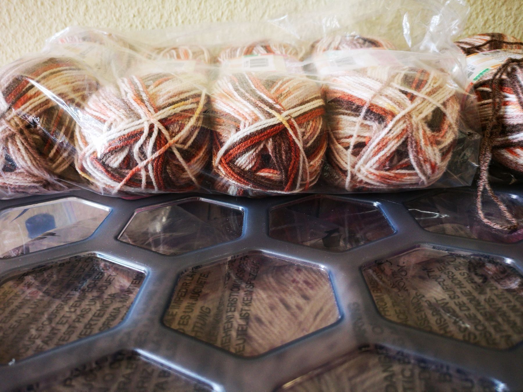 Lana: 5 x Garn Acryl – Nuovo e nell'imballaggio originale da Frenkendorf venduto da DORU1 3