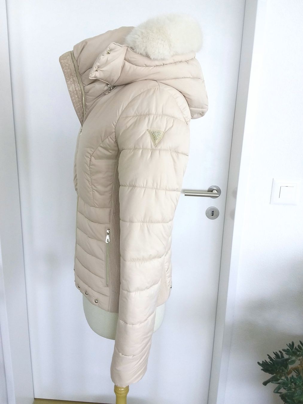 Guess Giacche: GUESS elegante Windjacke, Gr L – Nuovo (secondo la descrizione) da Uitikon Waldegg venduto da Risibisi7 2