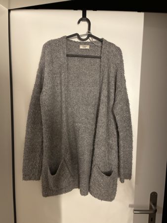 Strickjacke Jacqueline de Yong grau Grösse S