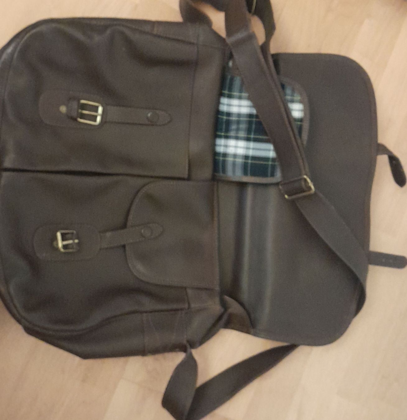 Bree Sacs: Bree Ledertasche braun mit Schultergurt  – D'occasion à Eglisau par Susanne2209