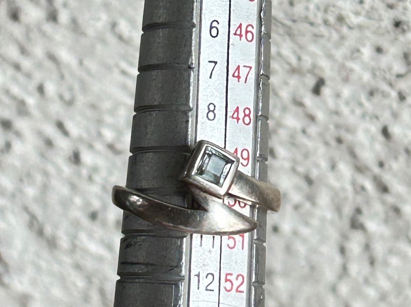 Anelli: Silber Ring mit blauem Stein (Grösse 50) – Usato da Dittingen venduto da Bijoubelle 5