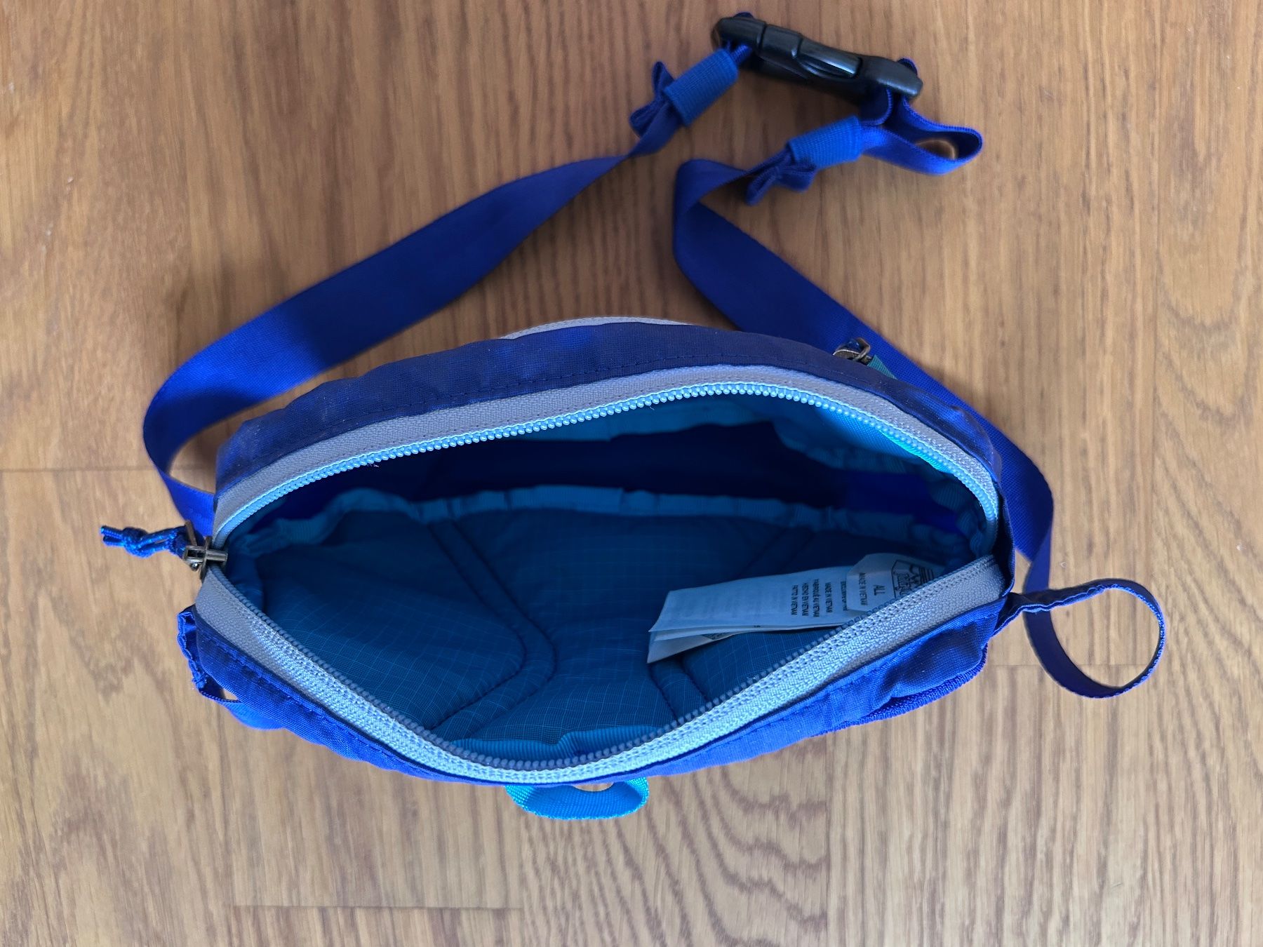 Patagonia Sacs: Patagonia Bauchtasche blau – D'occasion à Bern par BZau 2