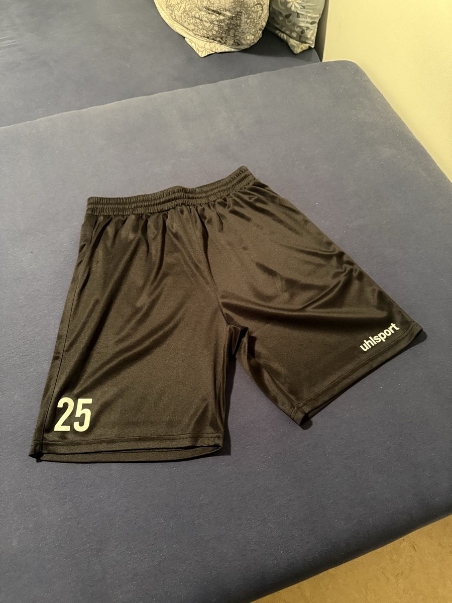 Pantaloni: 2x Fussball Shorts – Nuovo (secondo la descrizione) da Kriens venduto da Ceer25 2