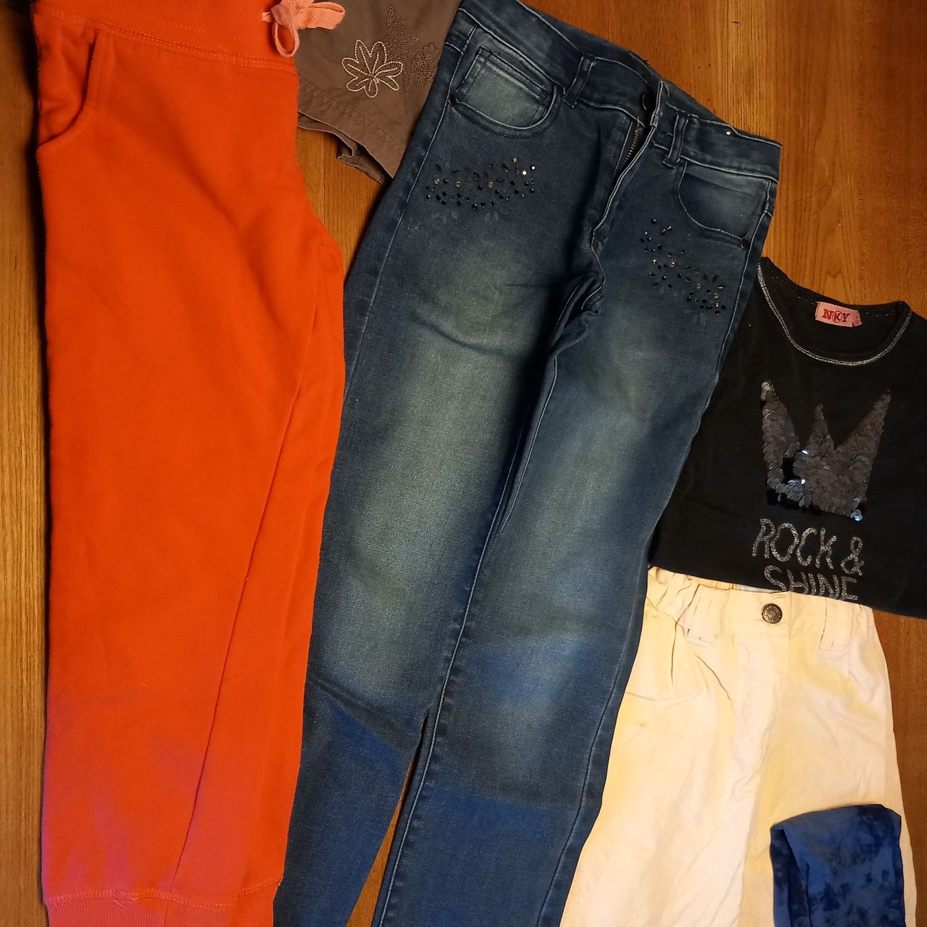 Lotti & Set di vestiti: Lot 128 – Usato da Courrendlin venduto da tititchoun 3