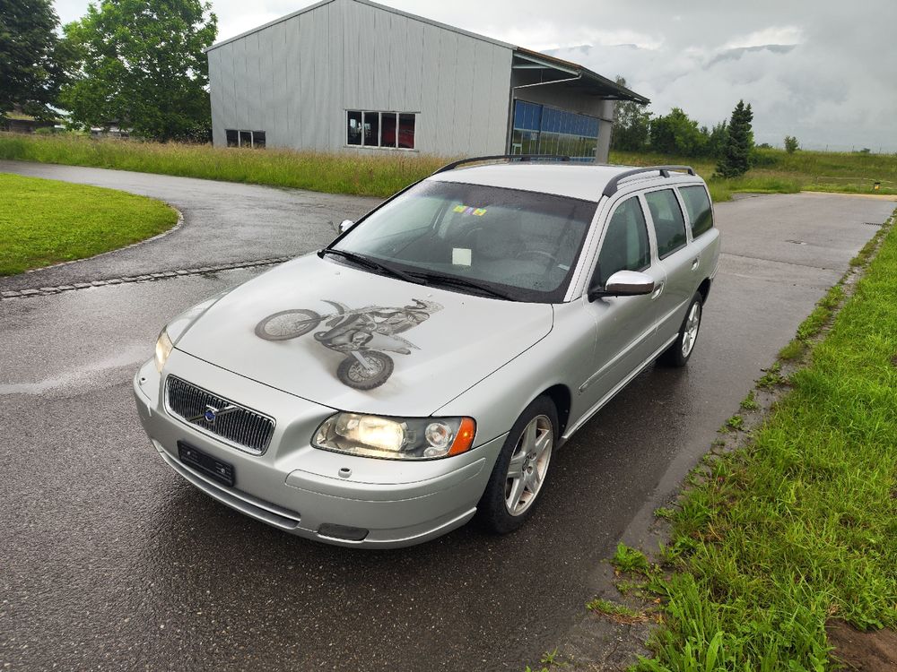 Volvo V70 D5 AWD Handgeschaltet