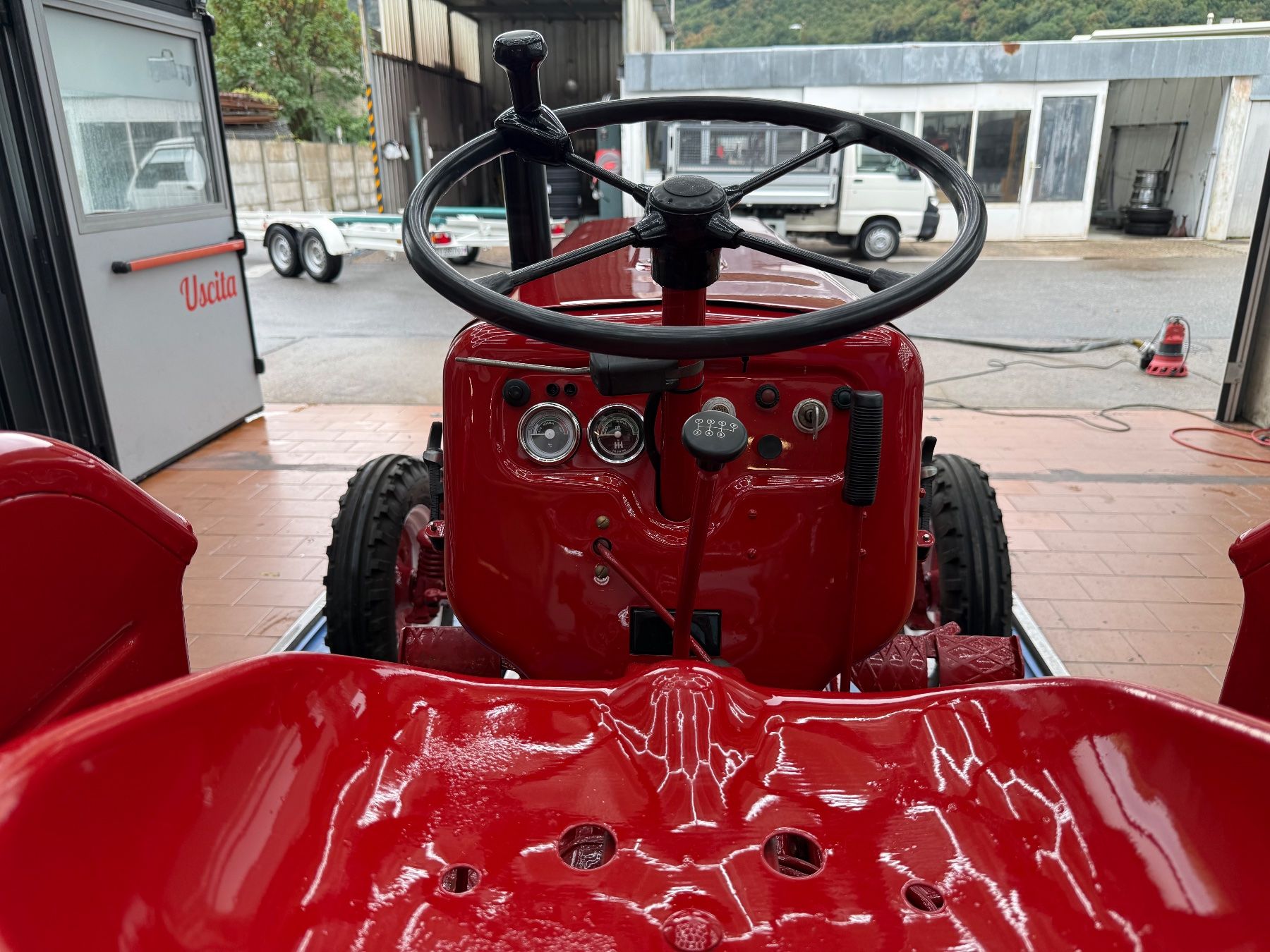 IHC Tracteurs: Trattore Farmall - McCormick D430 – D'occasion à Riva San Vitale par tft96 4