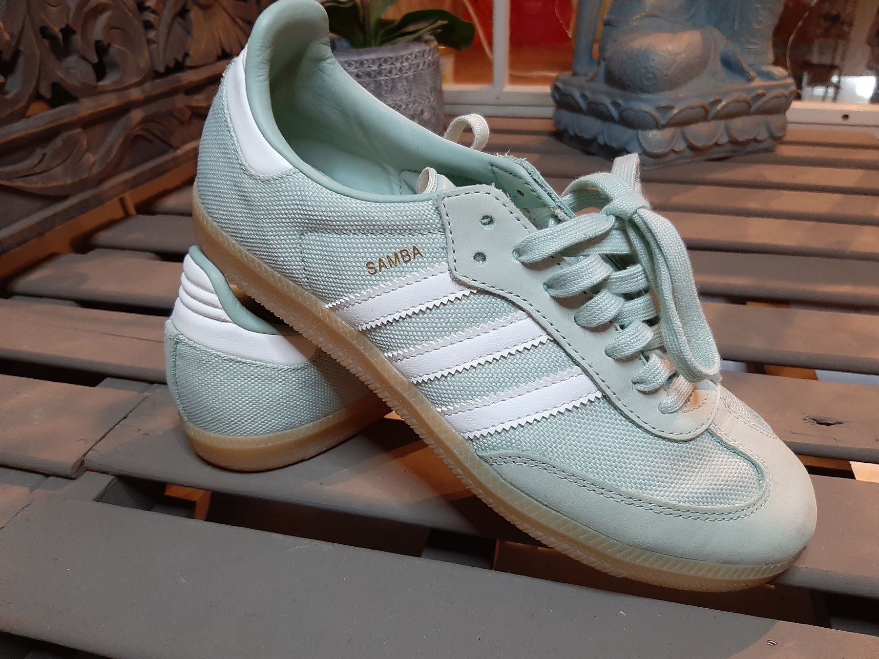 Scarpe da donna: Mint Weiss Adidas Schuhe US 7 – Nuovo (secondo la descrizione) da Bern venduto da Preloved.Nile.4.Sale 3