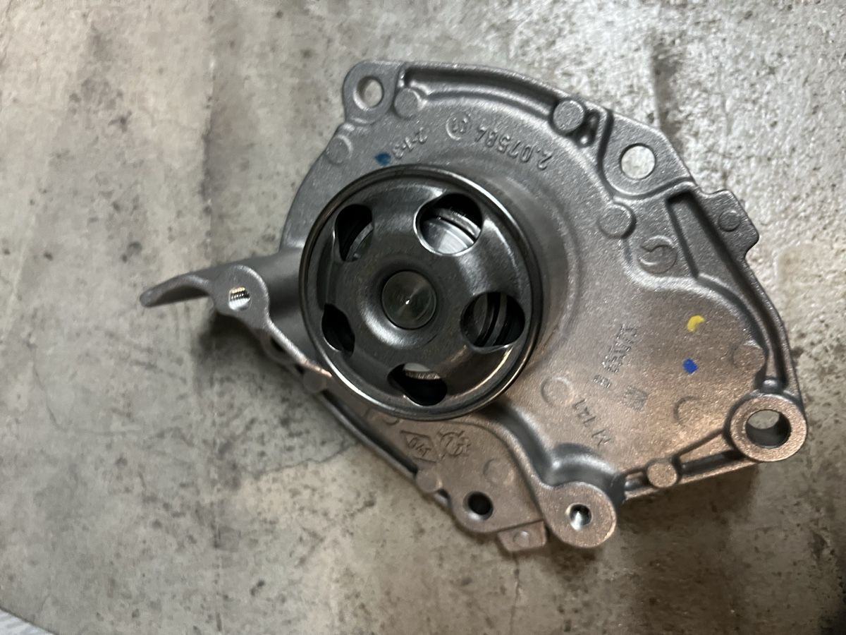 Renault Tutti pezzi di ricambio auto: Wasserpumpe Renault 7701478031 – Nuovo e nell'imballaggio originale da Kräiligen venduto da tisala 1
