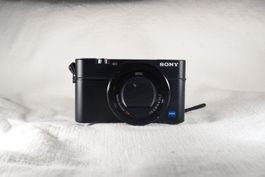 Sony RX100 III / RX100 M3 – 6 batteries + chargeur