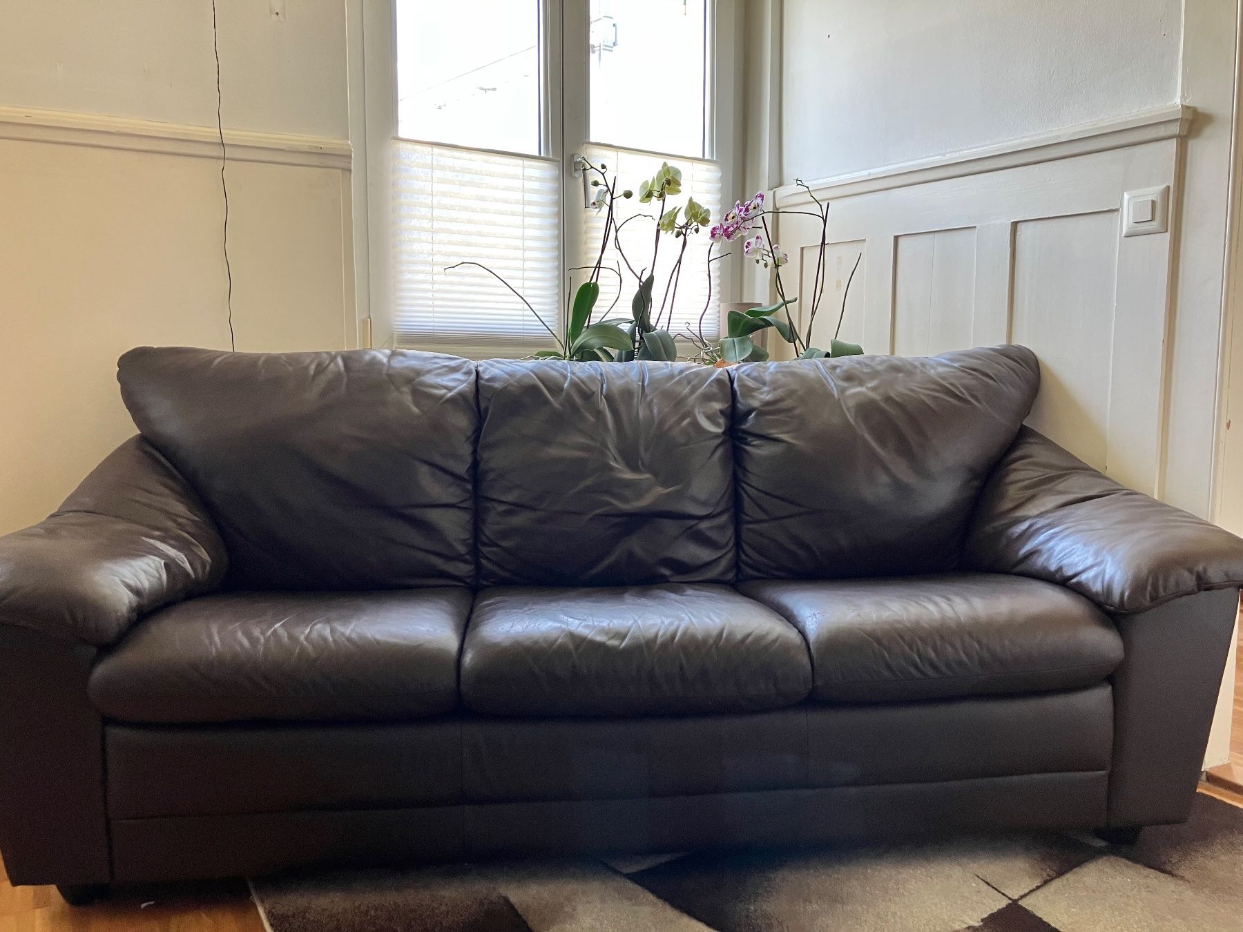 Sofas: Kunstleder Couch – D'occasion à Wangen SZ par dave778