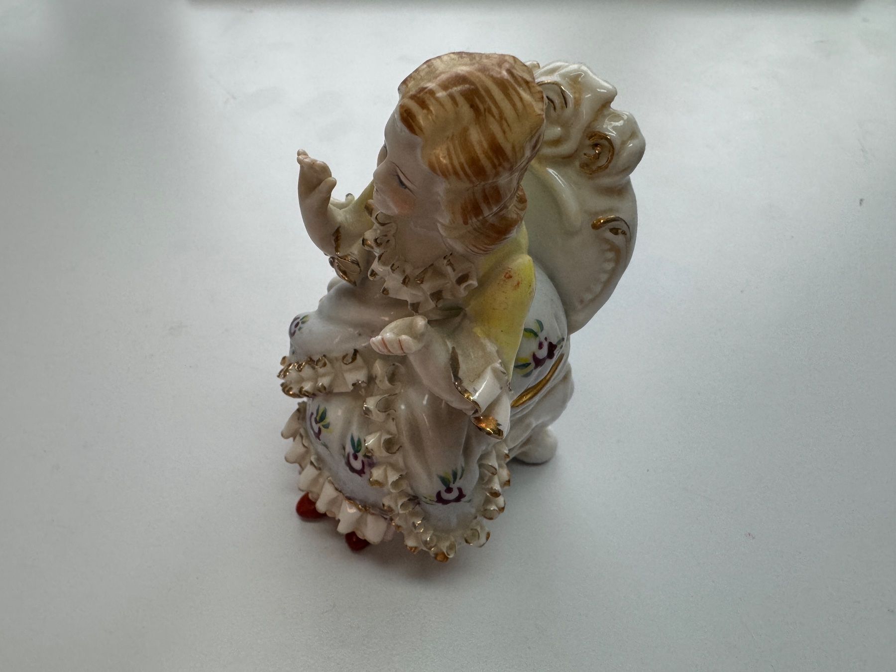 Statuette: Porzelan Figur (w) – Nuovo (secondo la descrizione) da Humlikon venduto da GX30 4