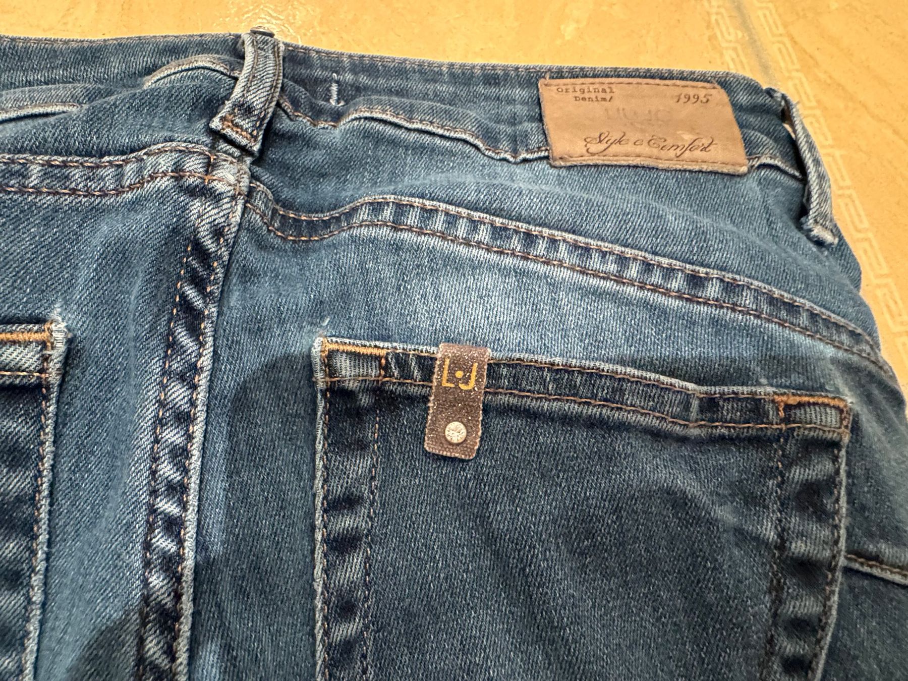 Liu Jo Jeans: Liu Jo coole jeans, 34/36 – Usato da Klingnau venduto da Markus14 4