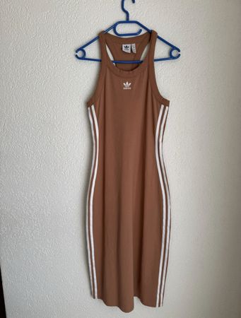 Adidas Kleid, Grösse M