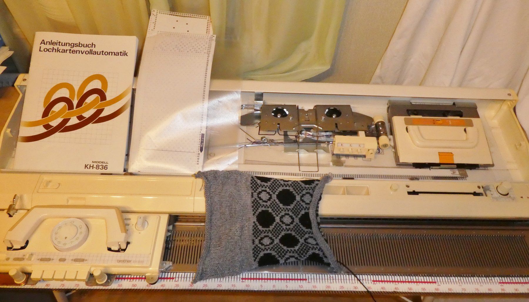 Tutte le macchine: Strickmaschine Brother KH 836 – Usato da Siebnen venduto da Ra-la-ra-ol