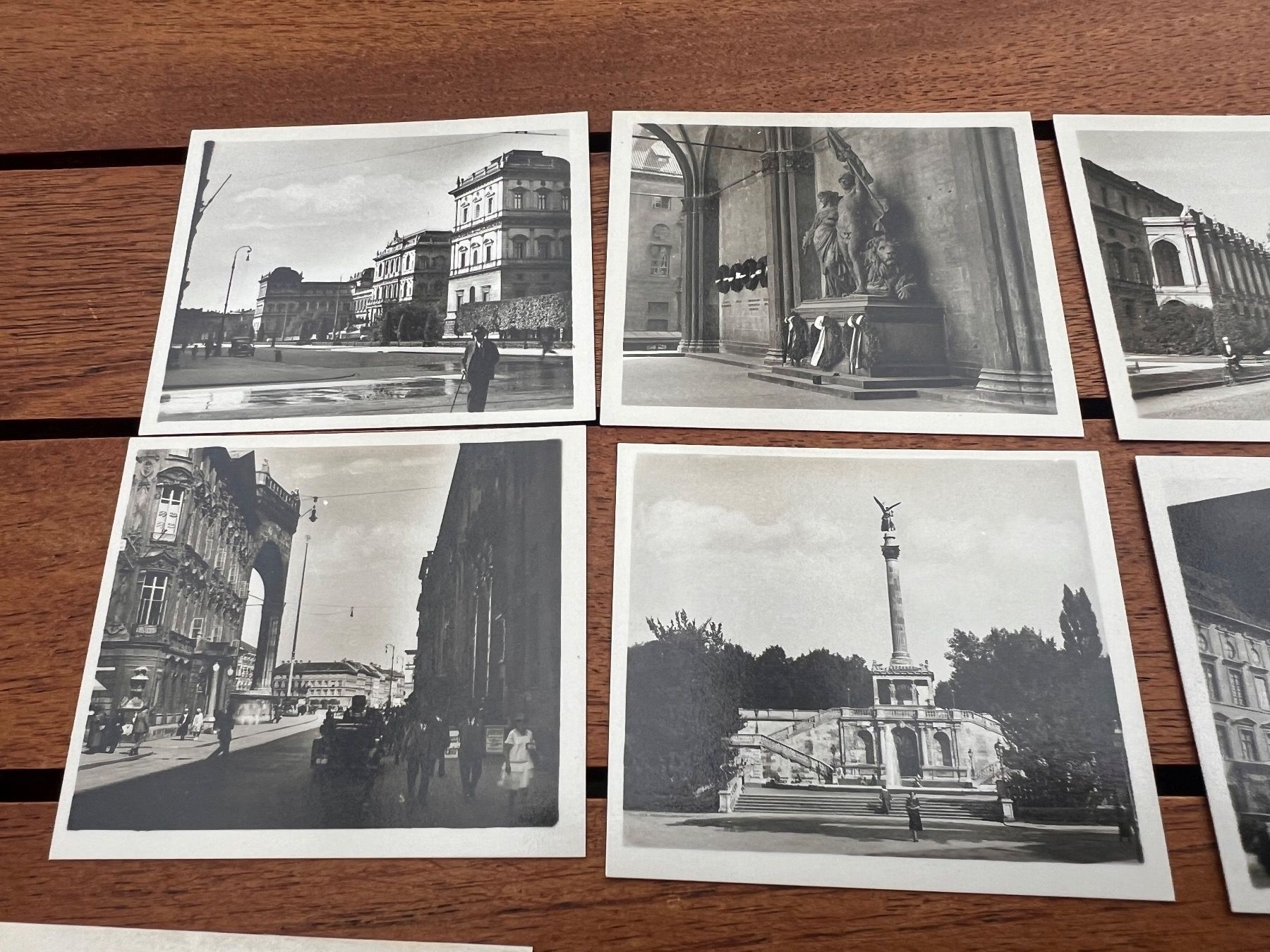 Carte collezionabili: Pochette de 14 miniatures des monuments de Munich 1959 – Usato da Savigny venduto da ron_q529 2