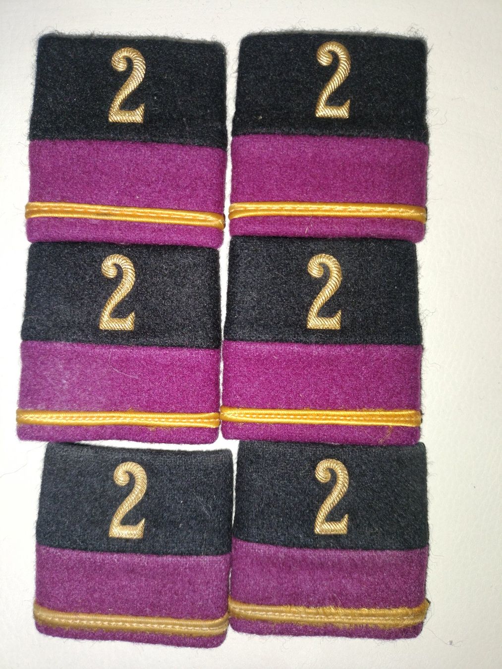 Schweizer Armee Uniformi: Schweizer Armee Militär Uniform Schulterpatten – Usato da Schwanden Sigrisw venduto da cadieux71