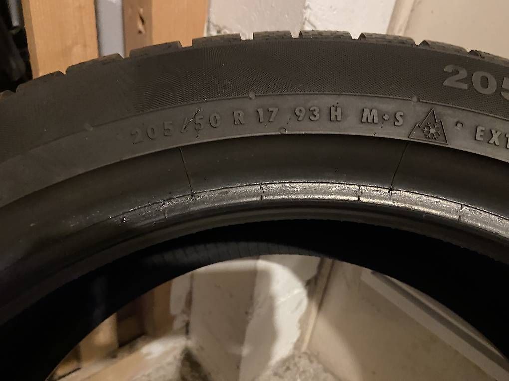 Pneumatici & Ruote complete: Continental 205/50 R17  – Usato da Kerns venduto da pet_8rnk 1