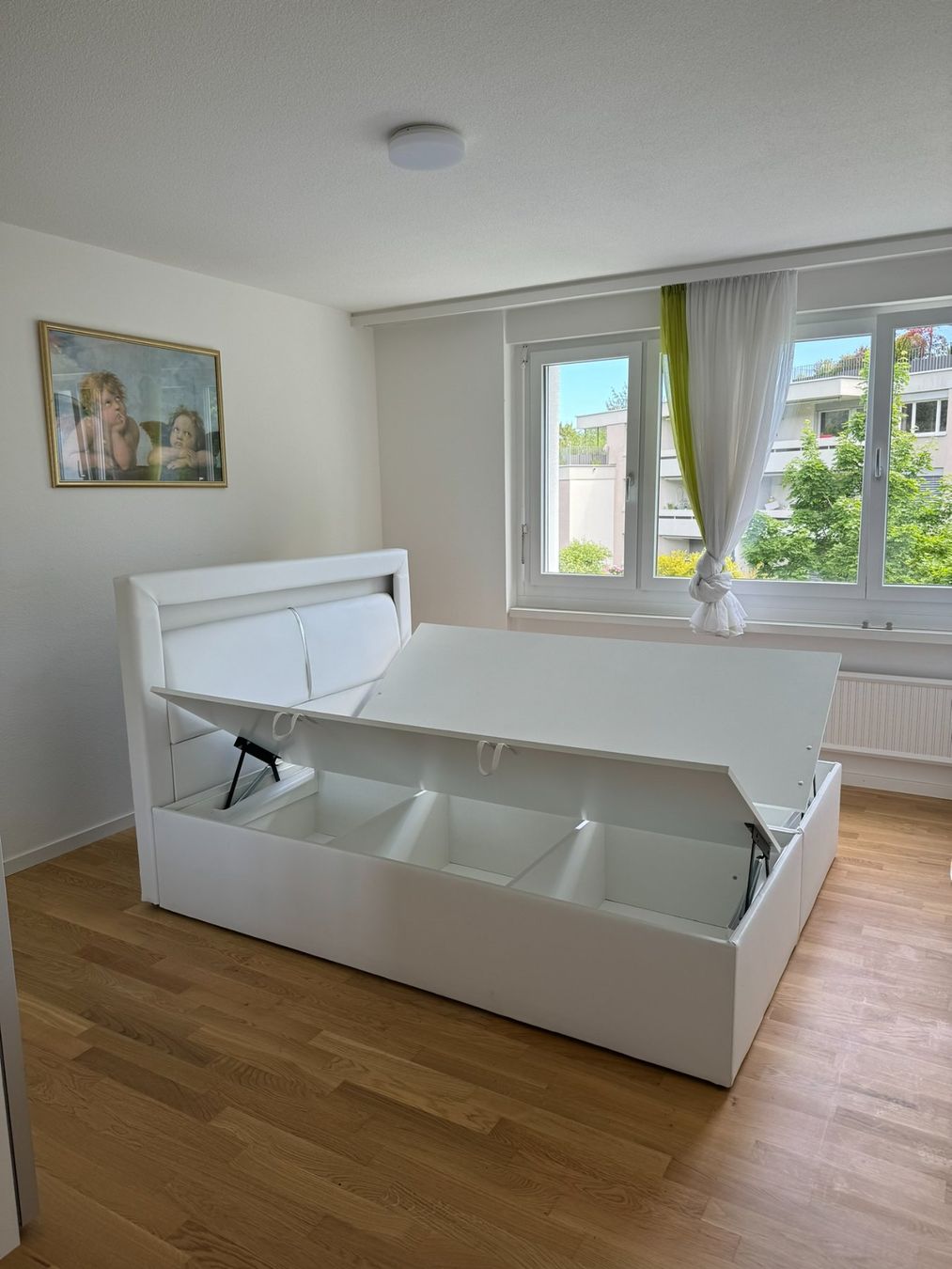 Letti: Boxspringbett in Lederoptik weiss mit Bettkasten – Usato da Adliswil venduto da theoriginalkeks 5