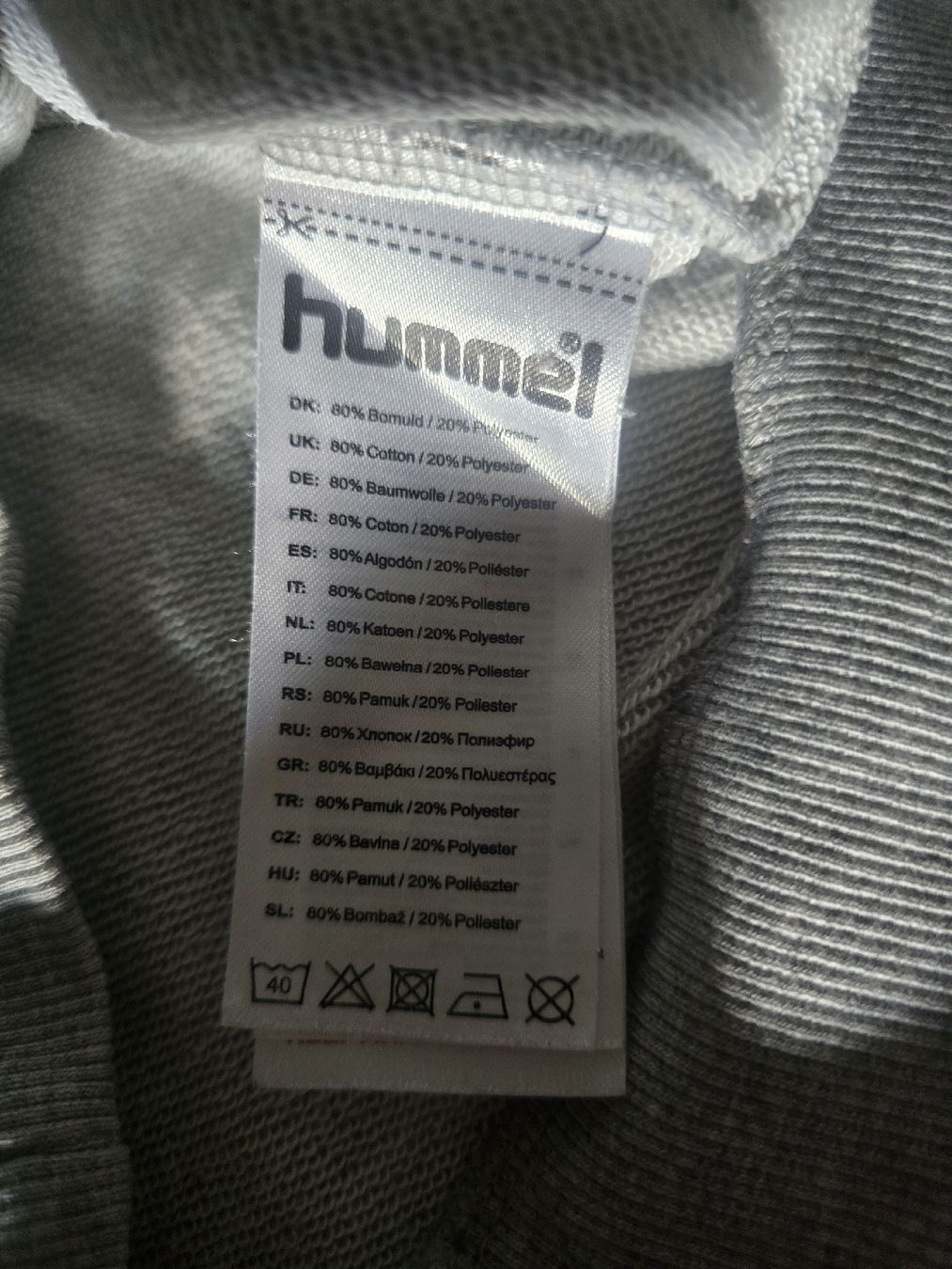 Maglioni & Felpe: Sweat à capuche Hummel gris taille L – Usato da Mont-sur-Lausanne venduto da Didinho 4