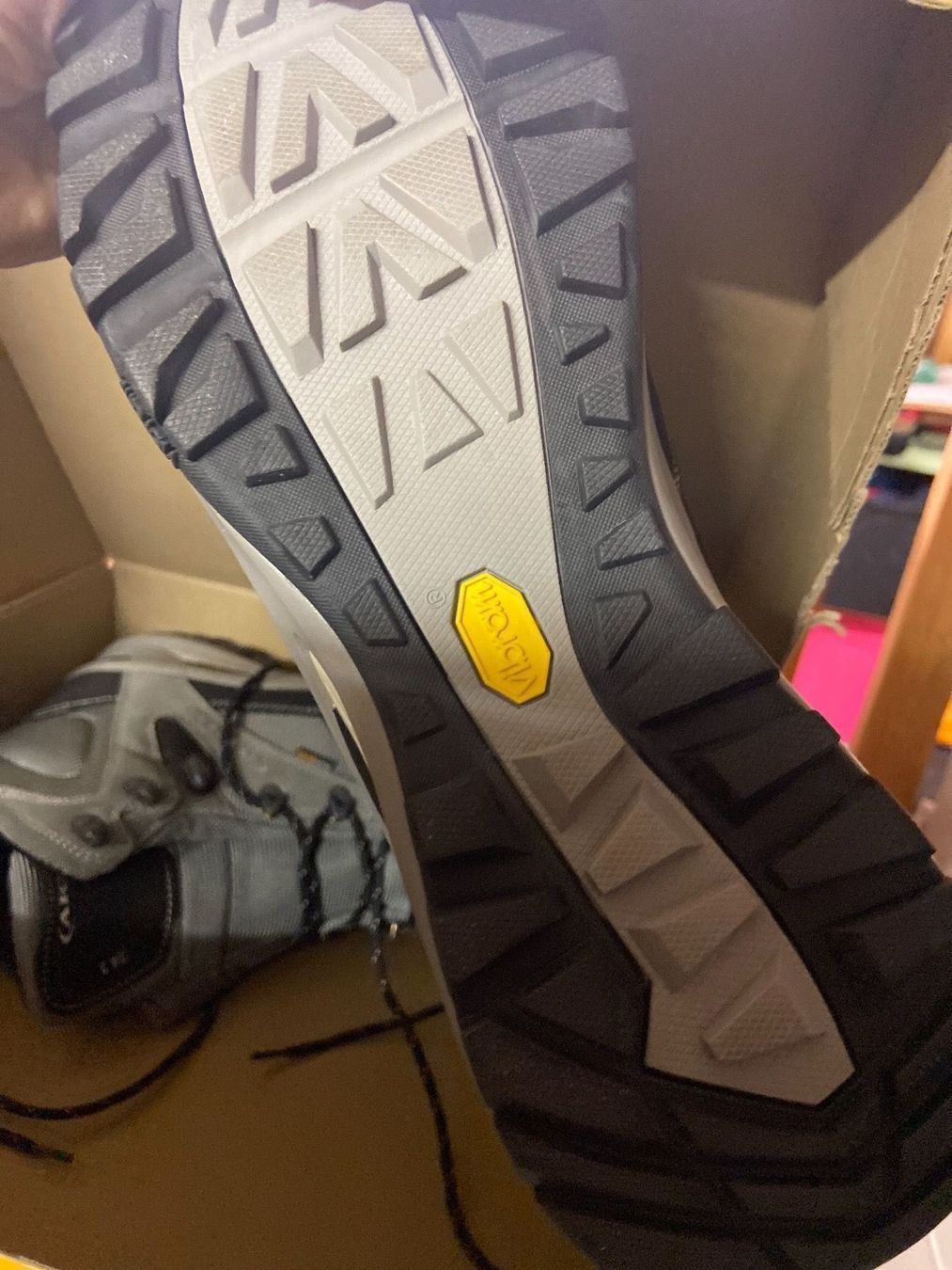Aku Scarpe da uomo: AKU Top Wanderschuhe 46 NP 239.90 – Nuovo e nell'imballaggio originale da Zürich venduto da engebrunau 3