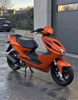 Scooter Yamaha orange occasion bon état général
