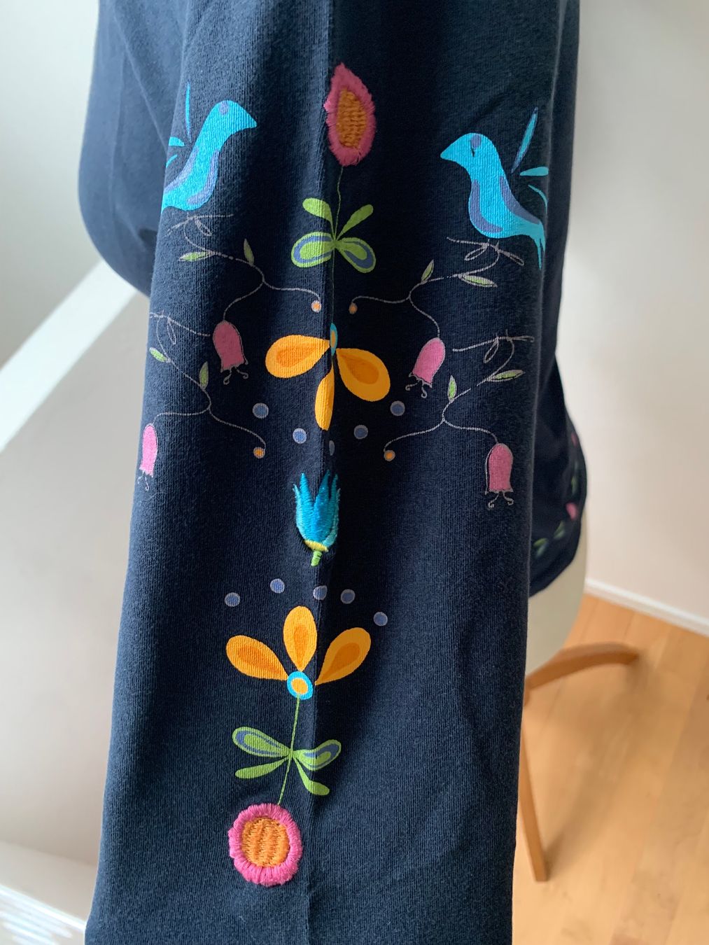 Maglioni & Felpe: Maya Maya Pullover – Usato da Ennetbaden venduto da usemiste 2
