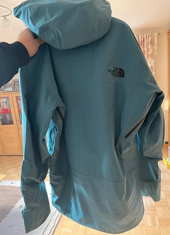 Vestes: The North Face GORE-TEX Ski/Mountain Shell Jacket – D'occasion à Genève par bau_jy7x 1